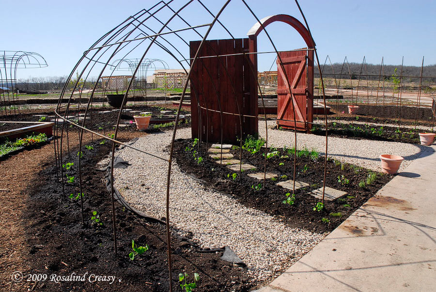 powel-gardens-before2